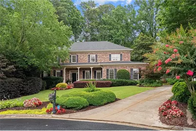 2796 Payton Oaks Drive, Atlanta, GA 30345 - Photo 2