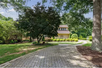 4474 Cove Island Drive NE, Marietta, GA 30067 - Photo 2