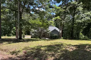 330 Glenridge Dr, Cleveland, GA 30528 - Photo 1