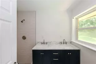 3860 King Arthur Rd SW, Atlanta, GA 30331 - Photo 22