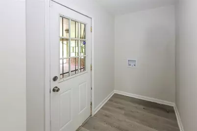 3860 King Arthur Road SW, Atlanta, GA 30331 - Photo 8