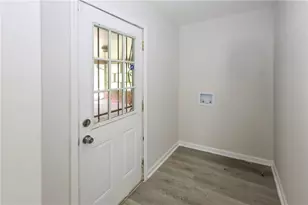 3860 King Arthur Rd SW, Atlanta, GA 30331 - Photo 8