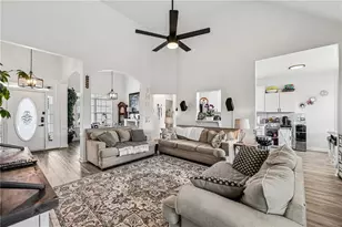 221 Polar Ln, Carrollton, GA 30117 - Photo 4