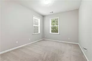 7373 Gossamer St, Union City, GA 30291 - Photo 26