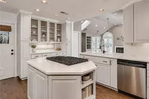 4601 Club Cir NE, Atlanta, GA 30319 - Photo 20