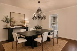 4601 Club Cir NE, Atlanta, GA 30319 - Photo 32