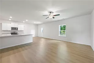 558 Meadows Farm Dr, Monroe, GA 30655 - Photo 10