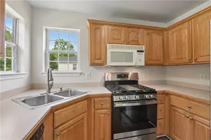 306 Timothy Dr, Dallas, GA 30132 - Photo 4