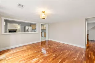 806 Tanner Dr, Scottdale, GA 30079 - Photo 8