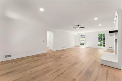 1476 W Lake Drive, Gainesville, GA 30501 - Photo 22