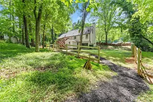 1476 W Lake Dr, Gainesville, GA 30501 - Photo 58
