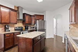 583 Hardy Ives Ln, Lawrenceville, GA 30045 - Photo 18