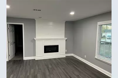 318 Willowwind Drive, Loganville, GA 30052 - Photo 4