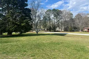 318 Willowwind Dr, Loganville, GA 30052 - Photo 22