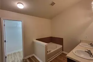 52 Burns View Ct, Lawrenceville, GA 30044 - Photo 12
