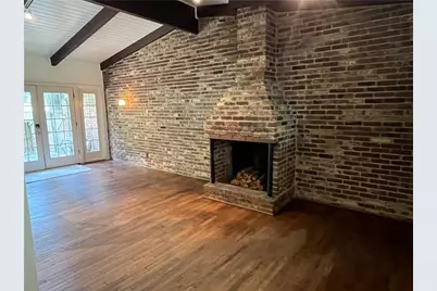 1945 Dellwood Drive NW #B, Atlanta, GA 30309 - Photo 4