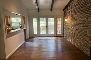 1945 Dellwood Dr NW, Atlanta, GA 30309 - Photo 6