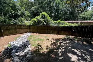 1945 Dellwood Dr NW, Atlanta, GA 30309 - Photo 36