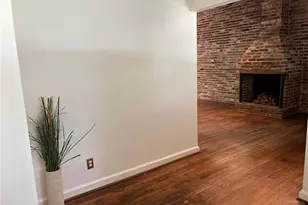 1945 Dellwood Dr NW, Atlanta, GA 30309 - Photo 10