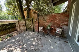 1945 Dellwood Dr NW, Atlanta, GA 30309 - Photo 40
