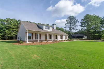 218 Woodfin Way, Social Circle, GA 30025 - Photo 4