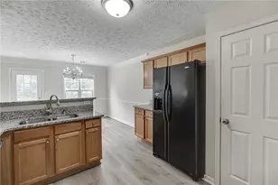2979 Rusticwood Dr, Snellville, GA 30078 - Photo 12