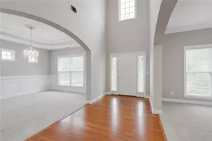 380 Simonton Crest Dr, Lawrenceville, GA 30045 - Photo 2