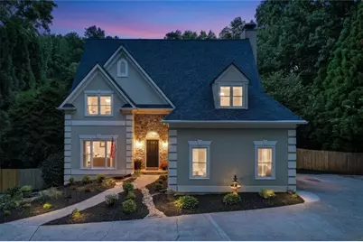 440 Oakleaf Trail, Suwanee, GA 30024 - Photo 2