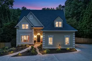 440 Oakleaf Trail, Suwanee, GA 30024 - Photo 2