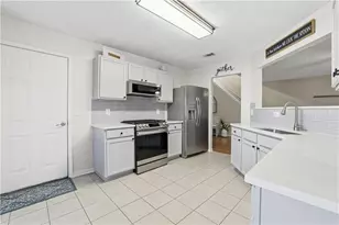313 Westminster Dr, Canton, GA 30114 - Photo 10