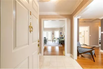 211 Colonial Homes Drive NW #2508, Atlanta, GA 30309 - Photo 2