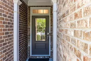 1467 Lanier Vista Dr, Sugar Hill, GA 30518 - Photo 4
