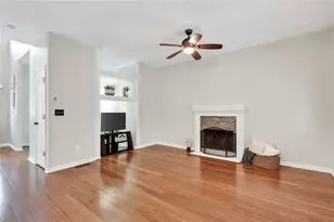 10680 Pinewalk Forest Cir, Alpharetta, GA 30022 - Photo 18