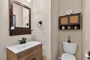 10680 Pinewalk Forest Cir, Alpharetta, GA 30022 - Photo 16