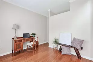 10680 Pinewalk Forest Cir, Alpharetta, GA 30022 - Photo 6