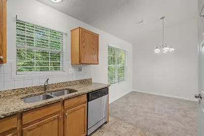 488 Barclay Court, Stone Mountain, GA 30083 - Photo 8