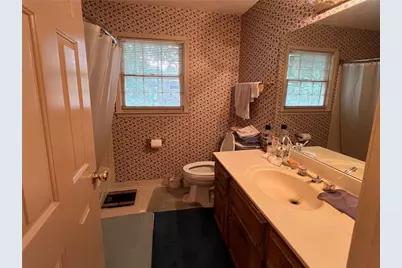 11205 Wilshire Chase Drive, Johns Creek, GA 30097 - Photo 18