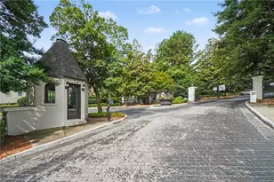 4105 Pine Heights Dr NE, Atlanta, GA 30324 - Photo 1