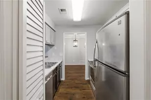619 Barrington Hills Dr, Atlanta, GA 30350 - Photo 16