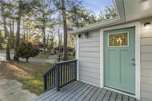 2466 SW Old Hapeville Road SW, Atlanta, GA 30315 - Photo 2