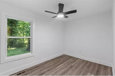 2466 SW Old Hapeville Road SW, Atlanta, GA 30315 - Photo 20