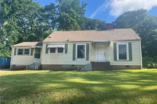 3273 N Fulton Ave, Hapeville, GA 30354 - Photo 1