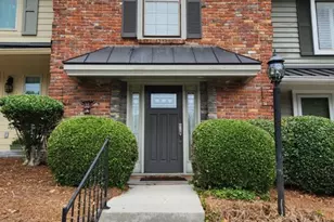 1085 Holly Dr, Gainesville, GA 30501 - Photo 2