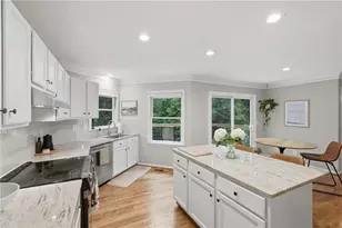 643 Laufin Ct, Lawrenceville, GA 30043 - Photo 6
