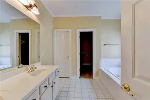 2095 Hickory Station Cir, Snellville, GA 30078 - Photo 34