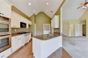 2095 Hickory Station Cir, Snellville, GA 30078 - Photo 16
