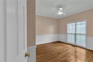915 Chipley Ct, Marietta, GA 30062 - Photo 22