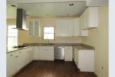 1570 Westwood Avenue SW, Atlanta, GA 30310 - Photo 10