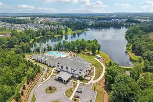 152 Clear Lk Pkwy, Hoschton, GA 30548 - Photo 52