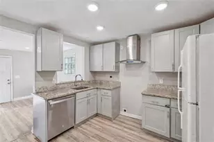 2065 Morehouse Dr, Atlanta, GA 30314 - Photo 8